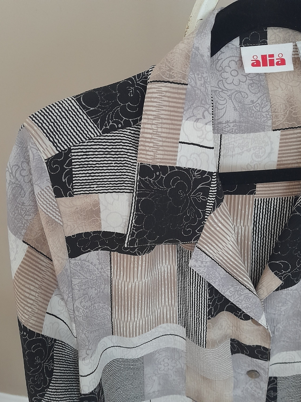 Alia Multi-Color Geometric Patchwork Button-Up Blouse - Picture 4 of 7